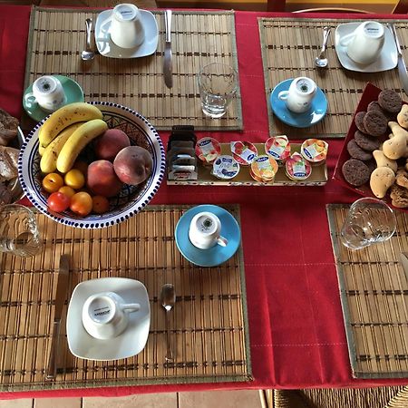 Bed&Breakfast La Casetta SantʼAlessio Siculo Exterior foto